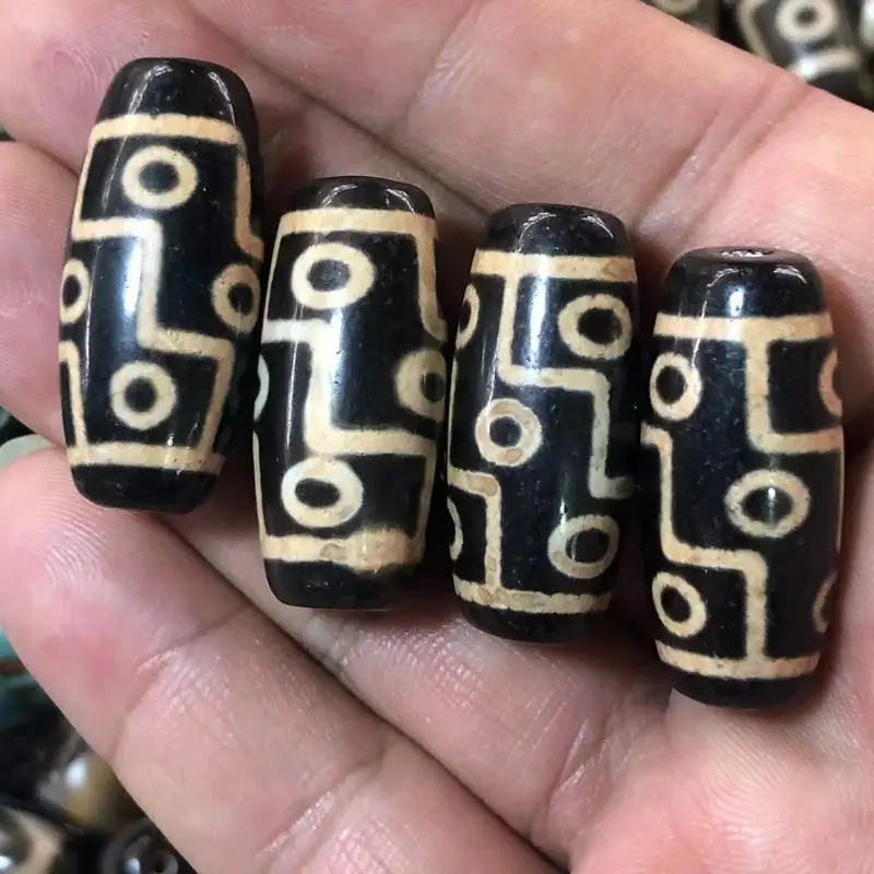 Tibetan-Style Old Agate With High Oil Content And Patina, Flat-Shaped Nine-Eye Dzi , Spacer , Waist Bead, Accessory
