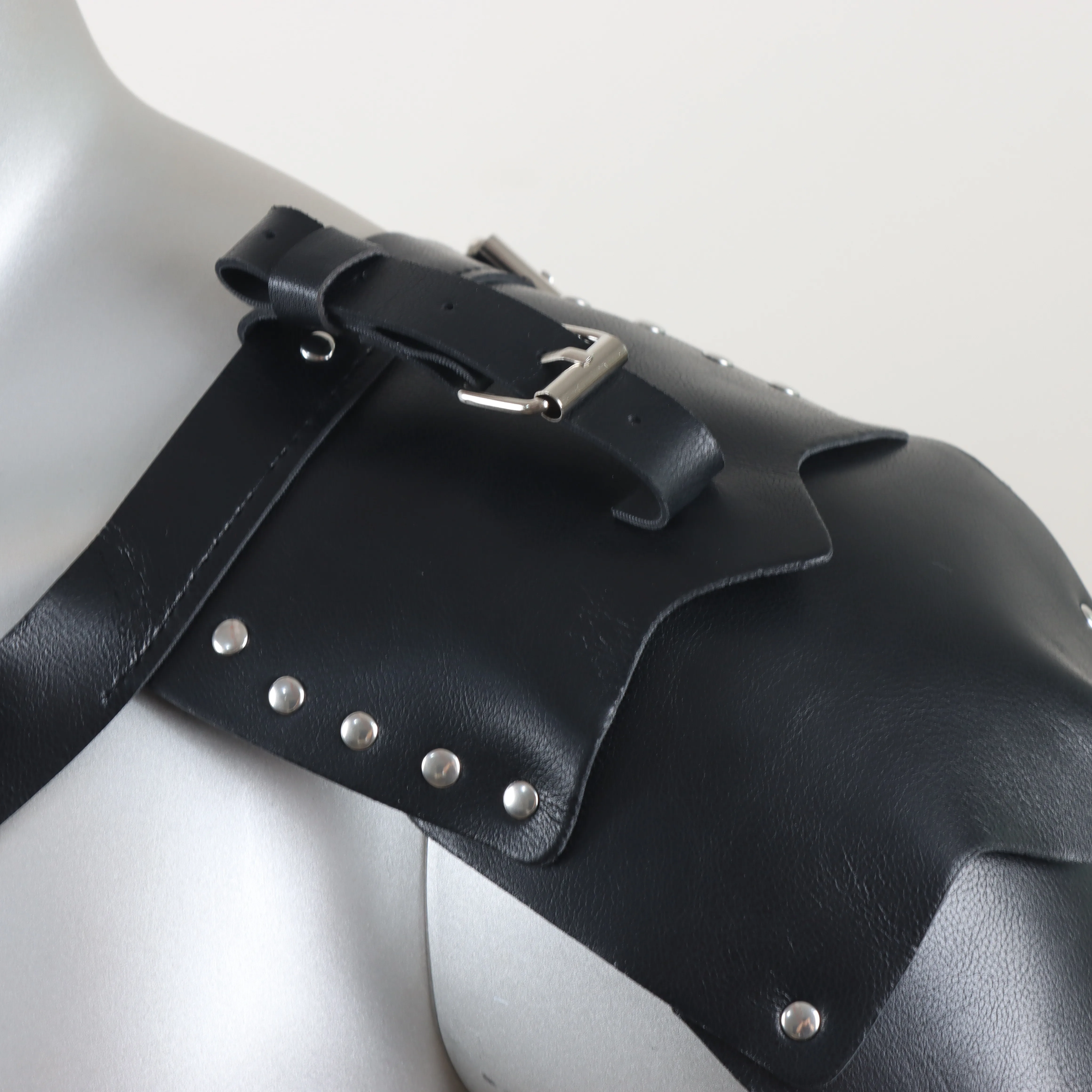 Men's Harness PU Leather Chest Belt Body Restraint Shoulder Straps Men Punk Club Clothing Costume Accessories