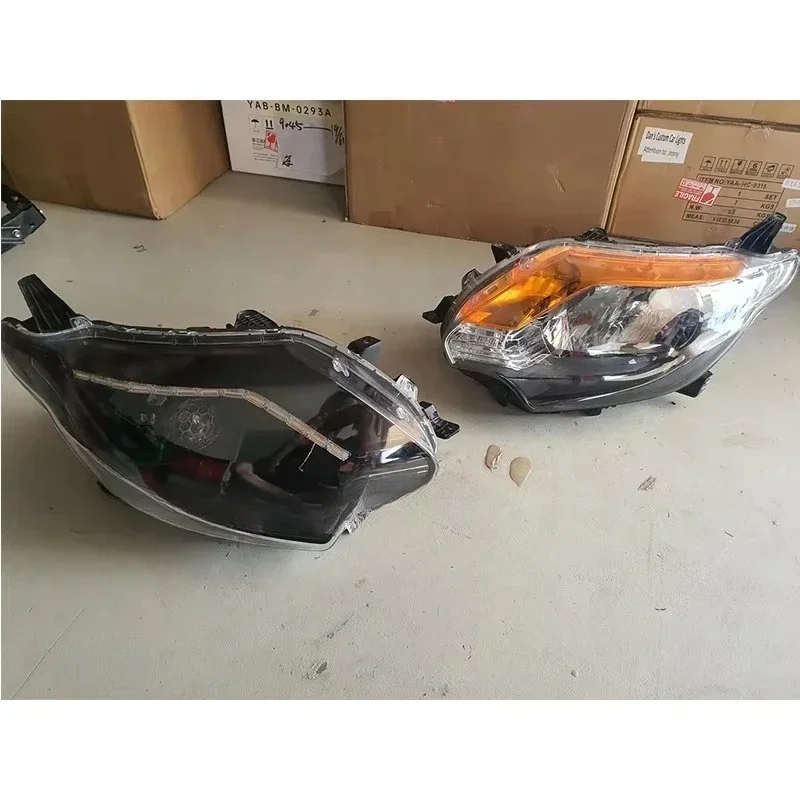 Custom Headlights with Turbine Bi-Projectors Switchback LED DRL White/Amber Halo Rings Pickup Fitment 2015-2018