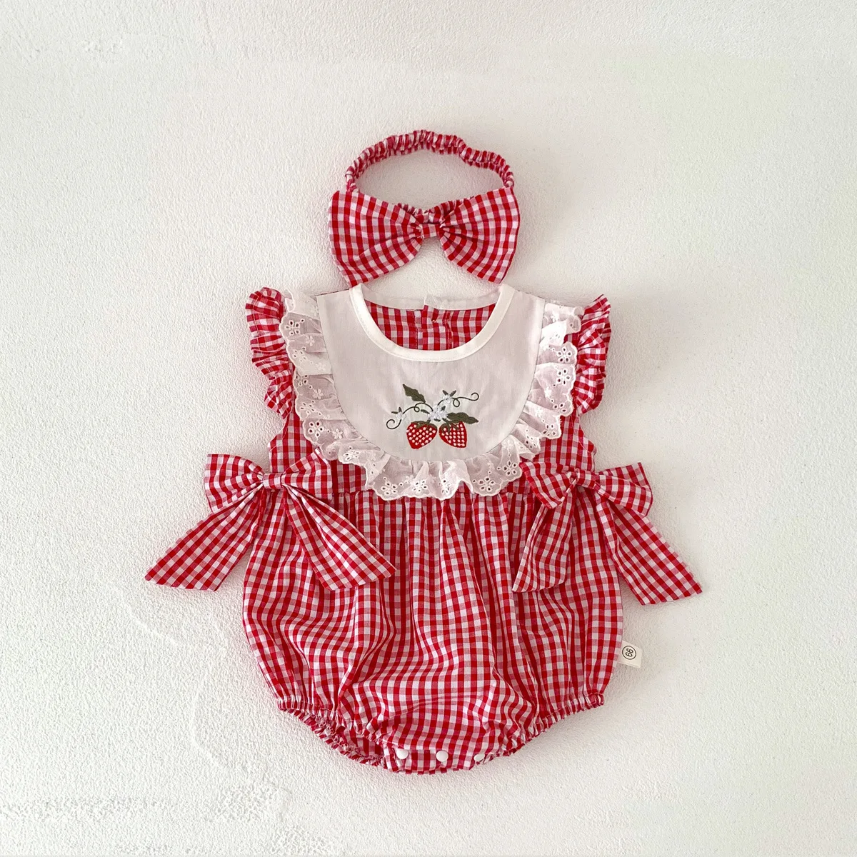 Baby Girls Red Plaid Morango Bordado Romper + Fita De Cabeça Conjunto Para Fato De Menino De Verão Recém-Nascido