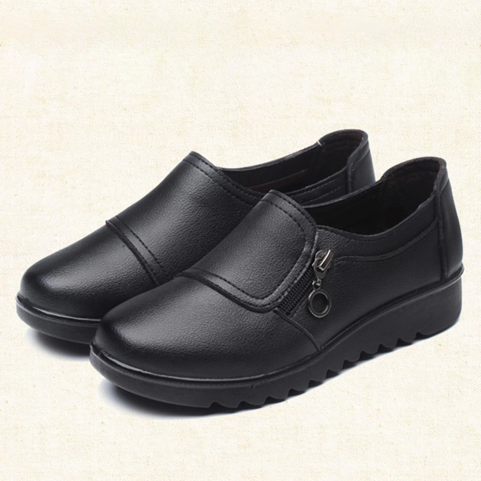 Elderly Walking Flat Shoes Solid Color Soft Sole Shoes Suitable for Walking Dacing Wear