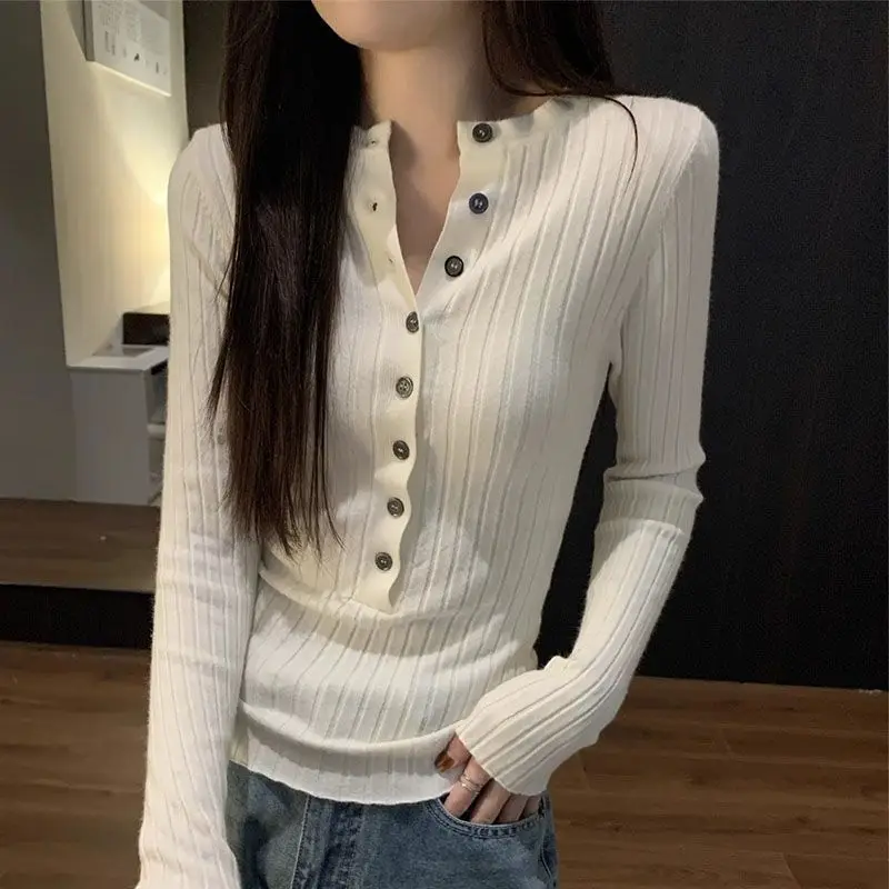 Ladies Round Neck Half Button Knitted Top Long Sleeve Vertical Ribbed Texture Slim Daily Wear Soft Knit Pullover 4