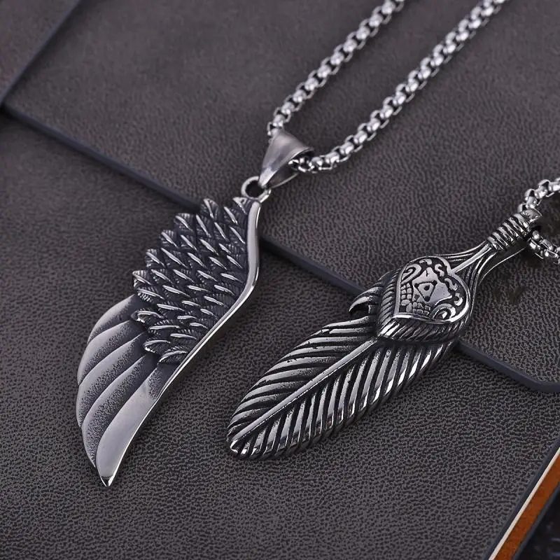 Vintage Silver Color Half Wing Pendant Necklace for Men Punk Hip Hop Jewelry Clothing Trend Accessories