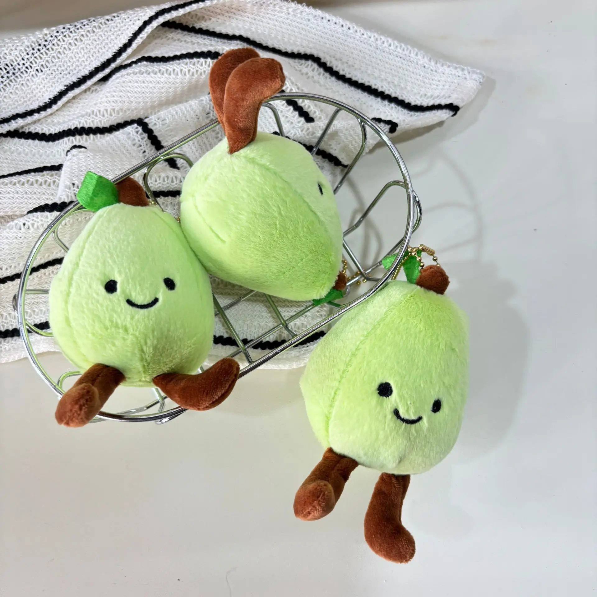 ins Simpatico peluche verde pera frutta bambola ciondolo peluche portachiavi cartone animato frutta giapponese bambola di peluche confezione decorazione regalo carino