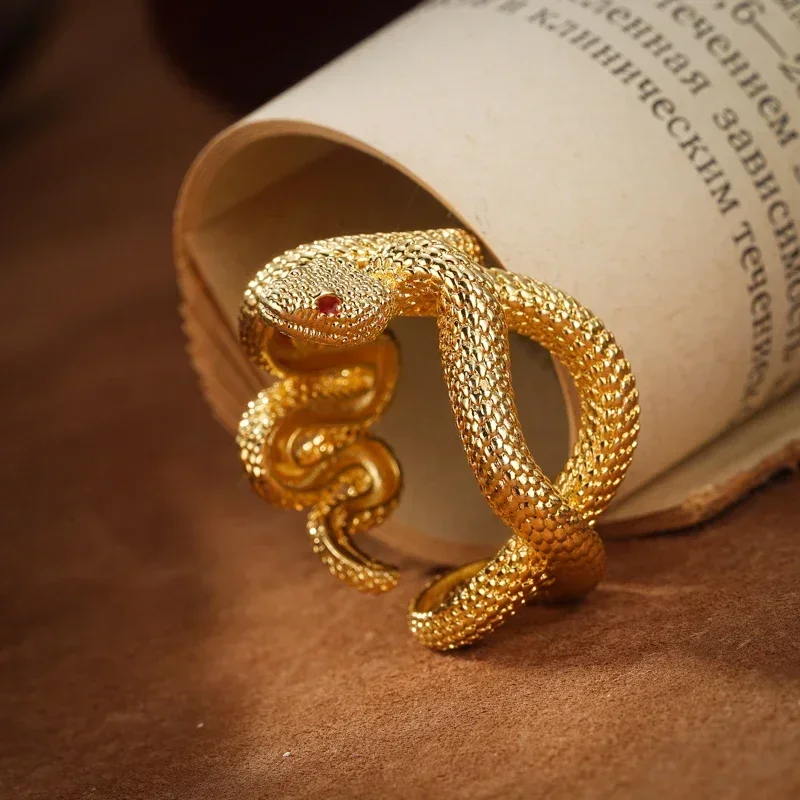 Vintage Personalized Twisted Python Adjustable Ring Men and Women Punk Gold Color Three-dimensional Snake Ring Creative Jewelry