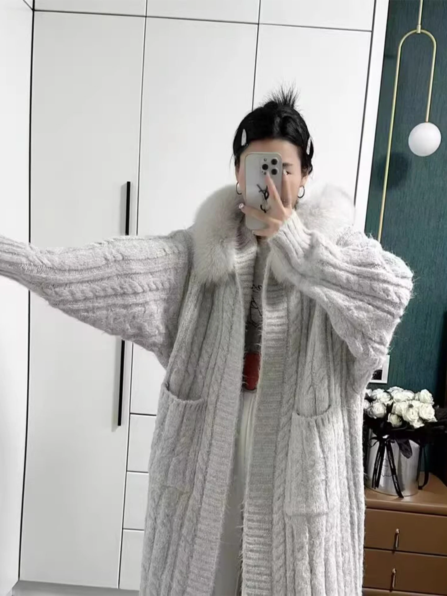 

Женский свободный вязаный кардиган, свитер, новинка зимы, двойное пальто Long Sve средней длины с большим меховым воротником