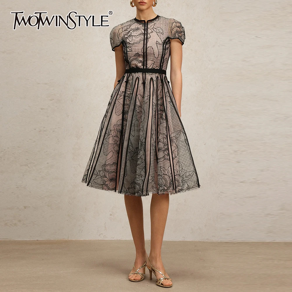 

TWOTWINSTYLE Hit Color Slimming Spliced Mesh Elegant Dresses for Women Round Neck Short Sleeves Tunic Dress Female Fashion New