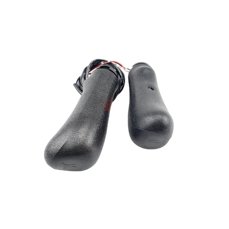 

For CAT307/312/320B/C/336D Excavator Horn Lifting Operating Rod Handle Glue Dust Cover Parts Machinery Construction Machinery