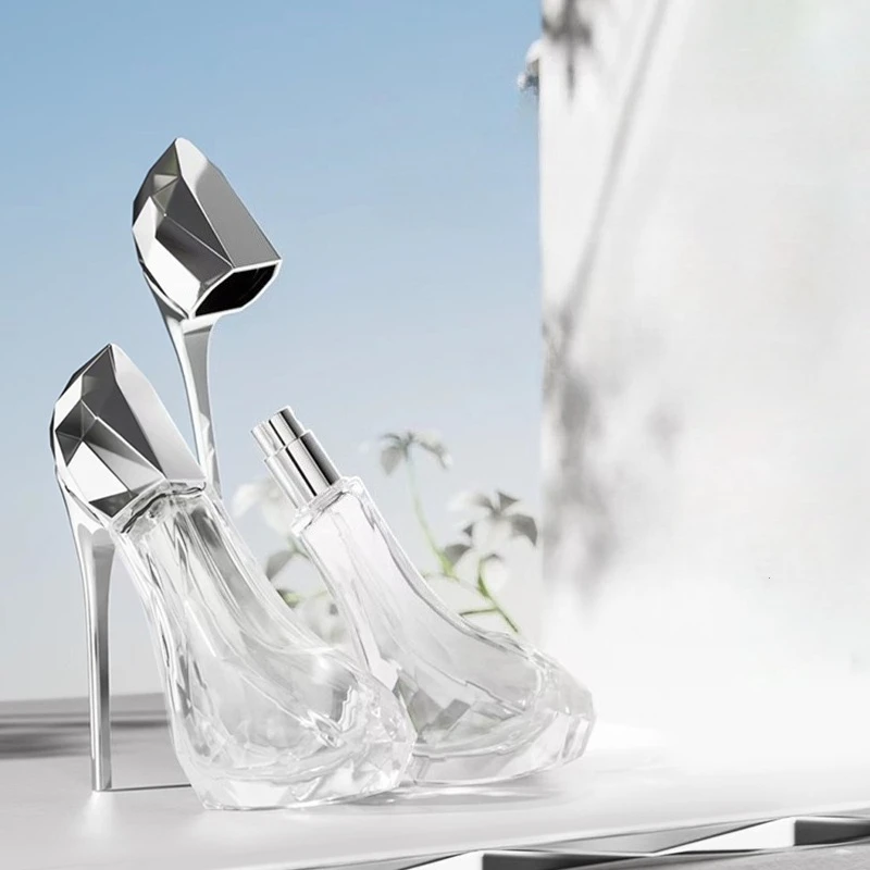 

Elegant White Tea Oakmoss Perfume 30ml Refreshing Aquatic Scent with Warm Musk and Amber Notes for A Sophisticated Long-Lasting