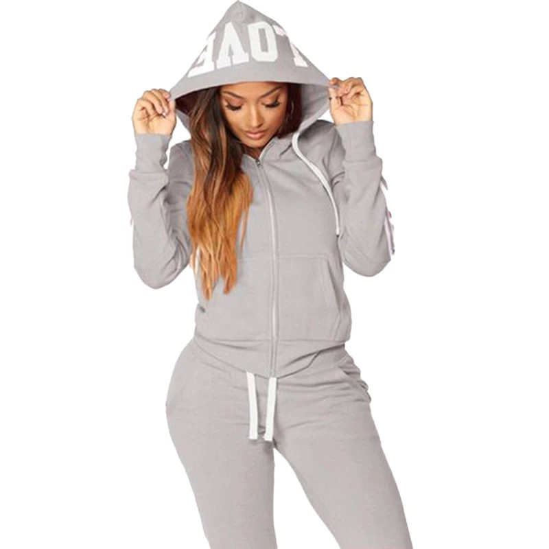 New autumn and winter fashionable women's sportswear set, long sleeved zippered casual top and pants striped sportswear set