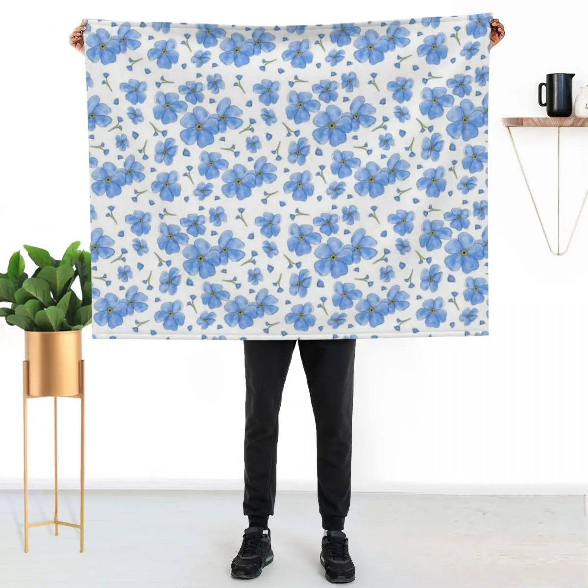 

Forget Me Knot Pattern Throw Blanket Multi Use Warm Blanket for Living Room Bedroom