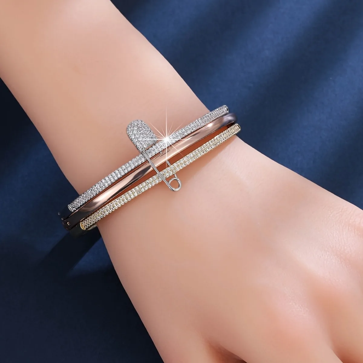 1 Piece Of Elegant Luxury Multi-Layered Adjustable Colorful Safety Fashion Pin Bracelet For Women