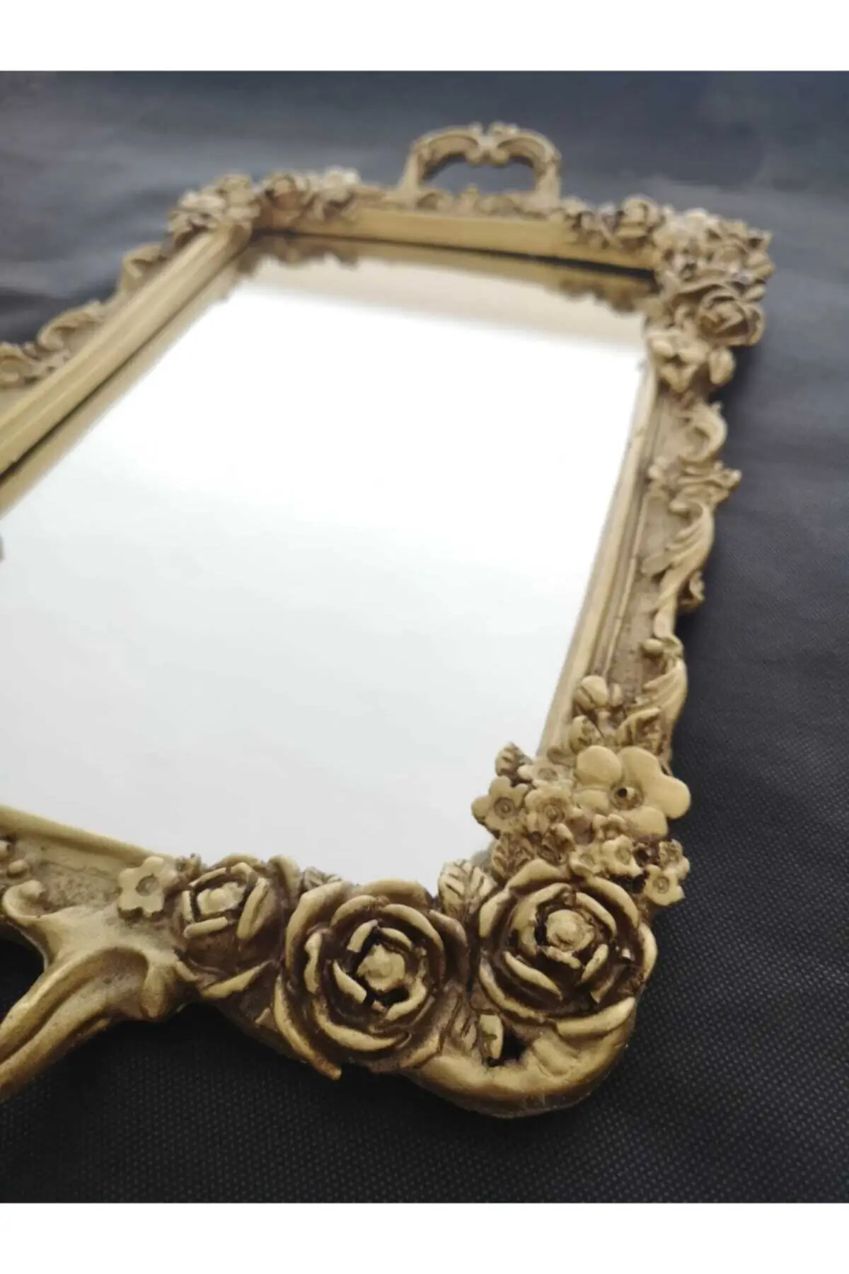 

Rectangular mirrored Gold rose embroidered Polyester engagement henna decorative presentation tray tray luxury 2022 tray Tea tray