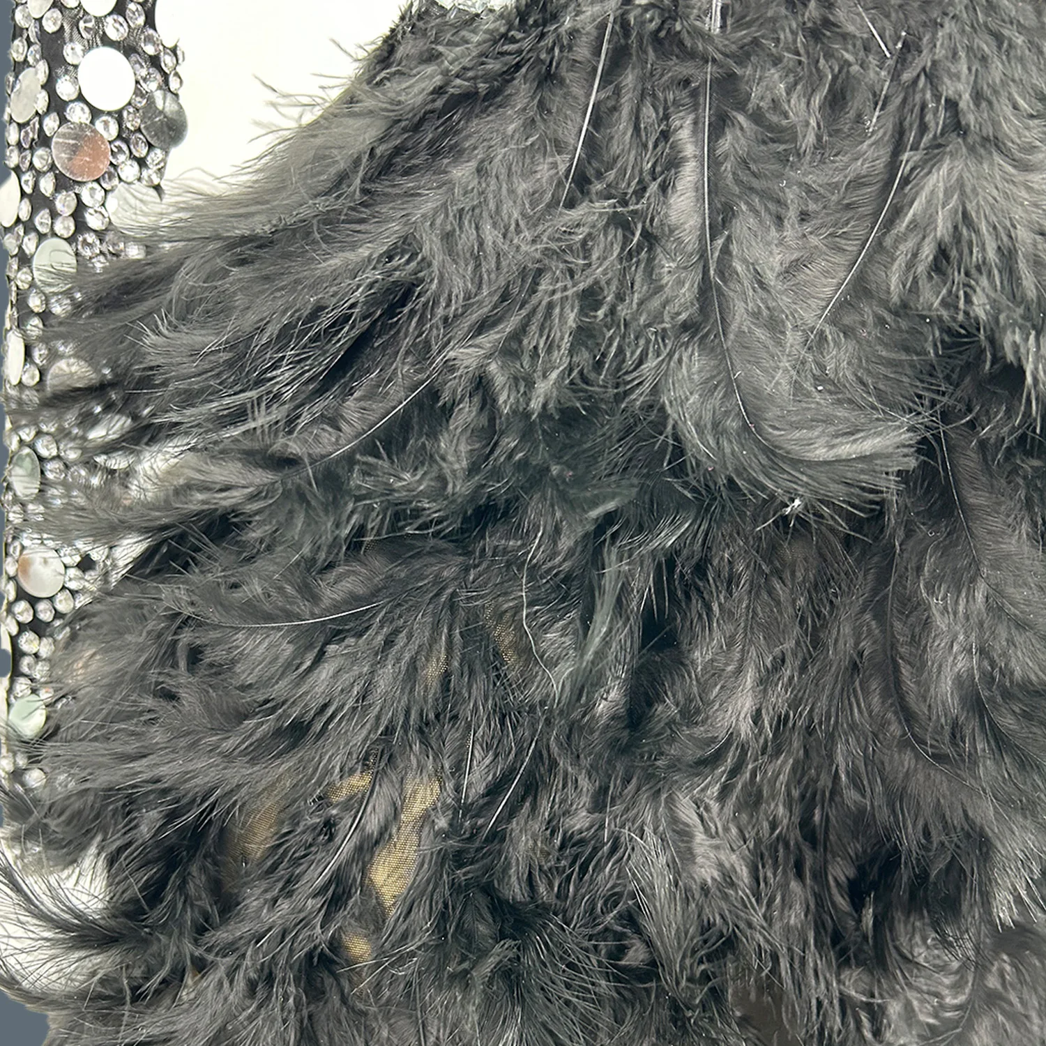 Mini robe asymétrique à paillettes argentées et plumes noires, pour femmes Sexy, Club d'anniversaire, fête, robe de soirée en maille, Pianyuqun