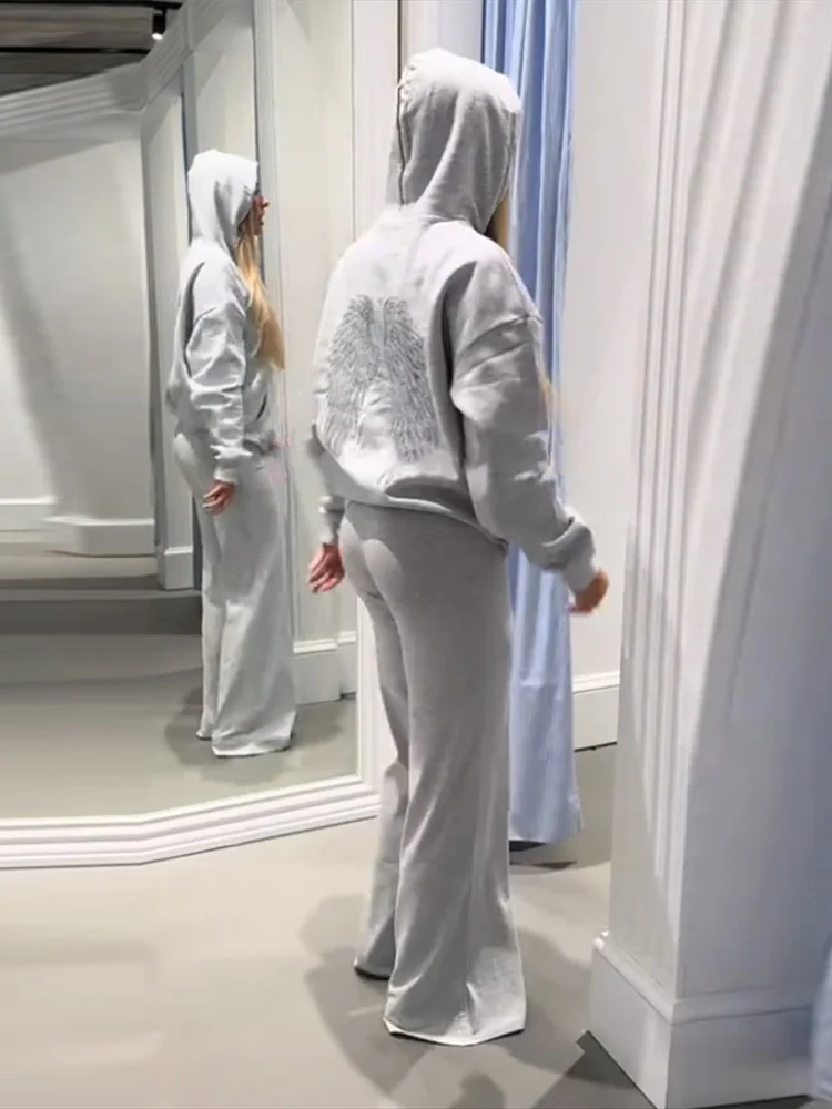 المرأة المتضخم هوديي مع برشام عادية كم طويل مقنع البلوز 2025 الخريف جديد أنثى شارع العليا البلوز الزي