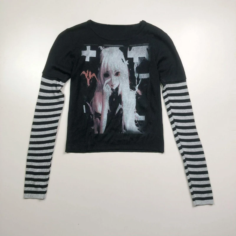 

2026 European American Black White Striped Gothic Patchwork Anime Print Slim Round Neck Women’s Casual Top
