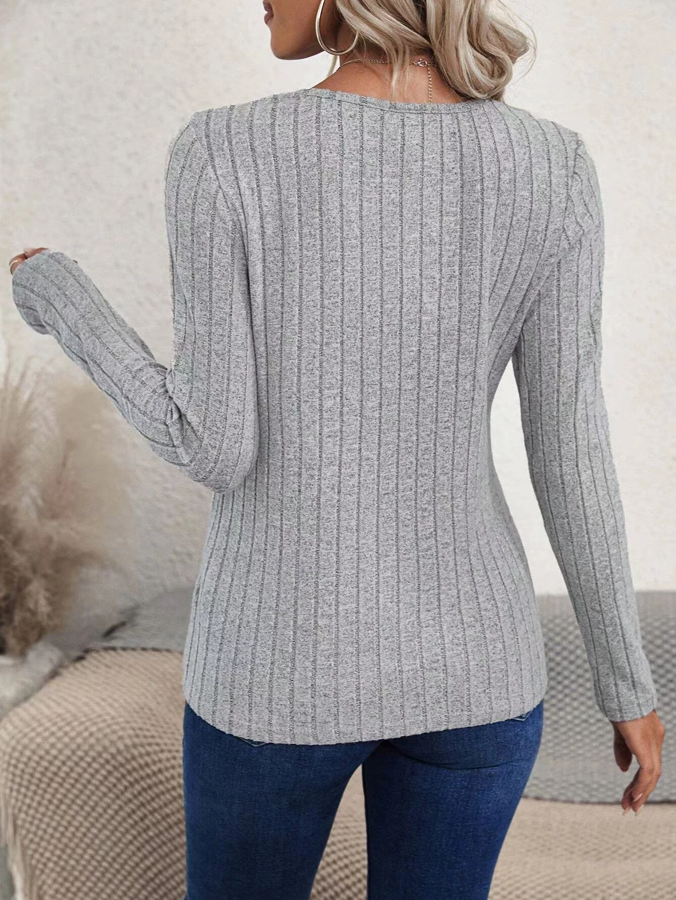 2024 New Autumn Women's Top Long-sleeved Button Slim Tunic Fashion Casual Round Neck Blouses Streetwear Female Clothing Pullover