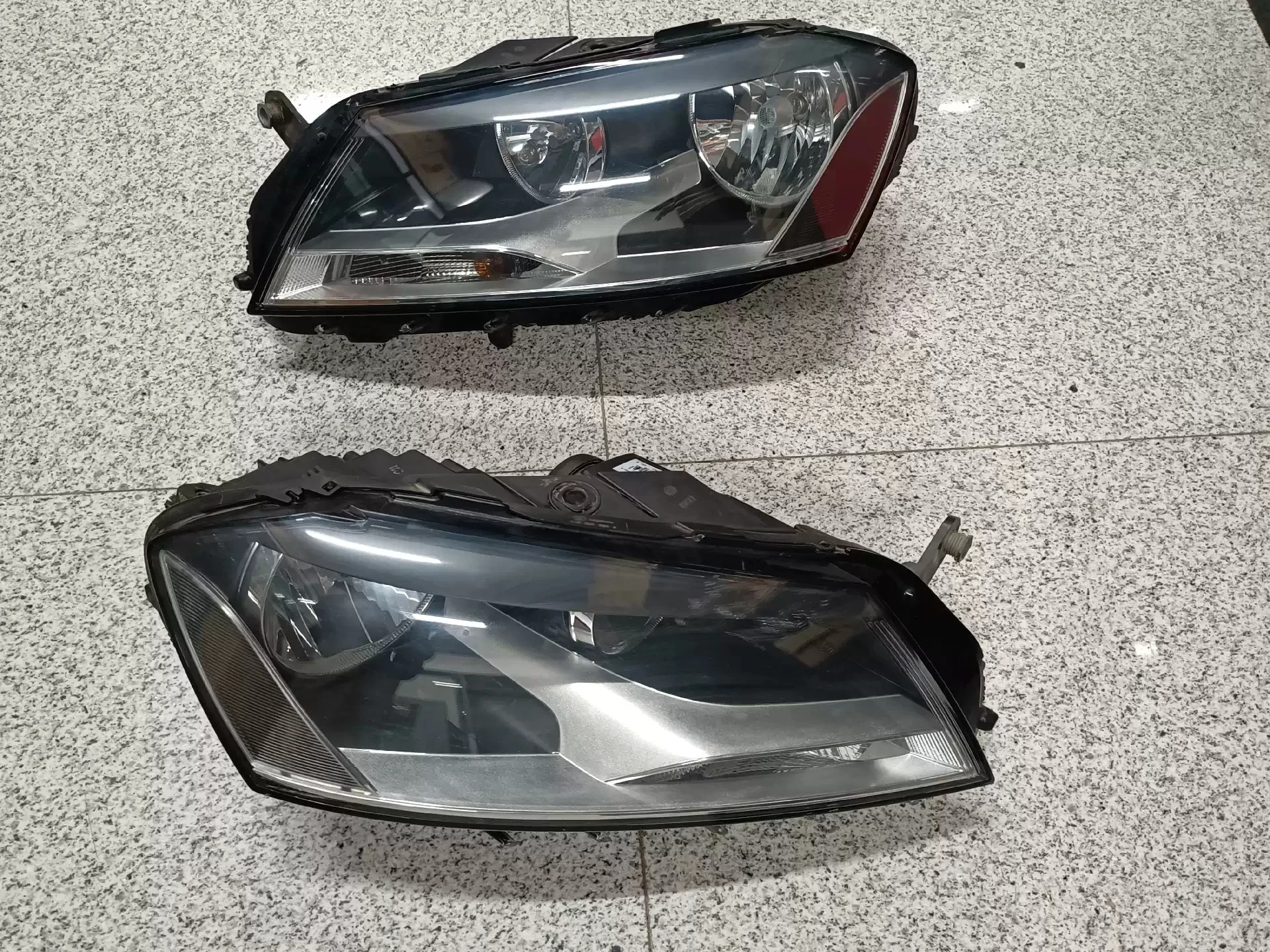 

Car Headlight assembly For Volkswagen vw passat b7 2012-16 led DRL daytime running light turn signal head lamp