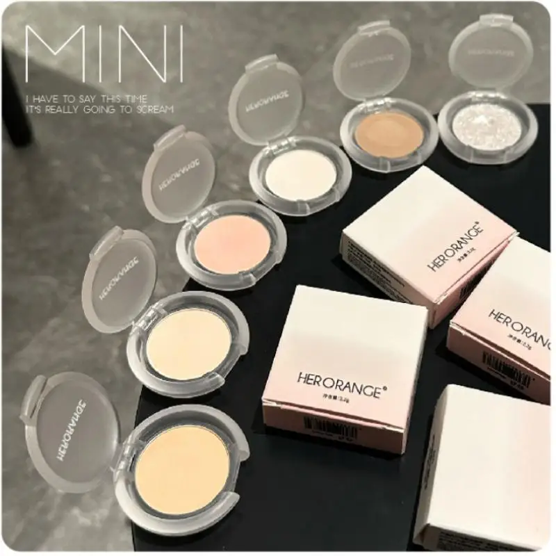 Matte Monochrome Eyeshadow Palette Featuring a Natural-Tone Highlighter for Precise Eye Contouring and Subtle Brighten