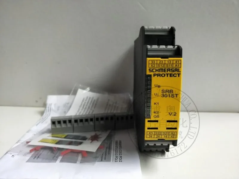 

SCHMERSAL safety relay SRB301ST-24V (V.2) in stock