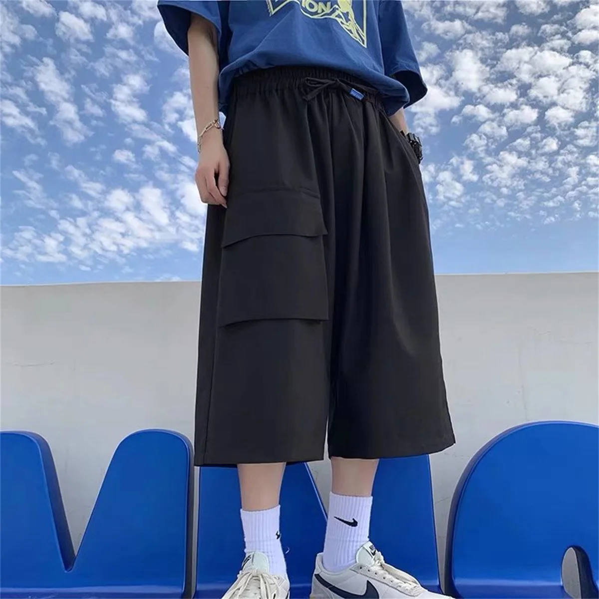 Summer Retro Shorts MenWomen Student Slim Loose Solid Color Hanging Trendy High Street Pants Big Pocket Straight Shorts Men