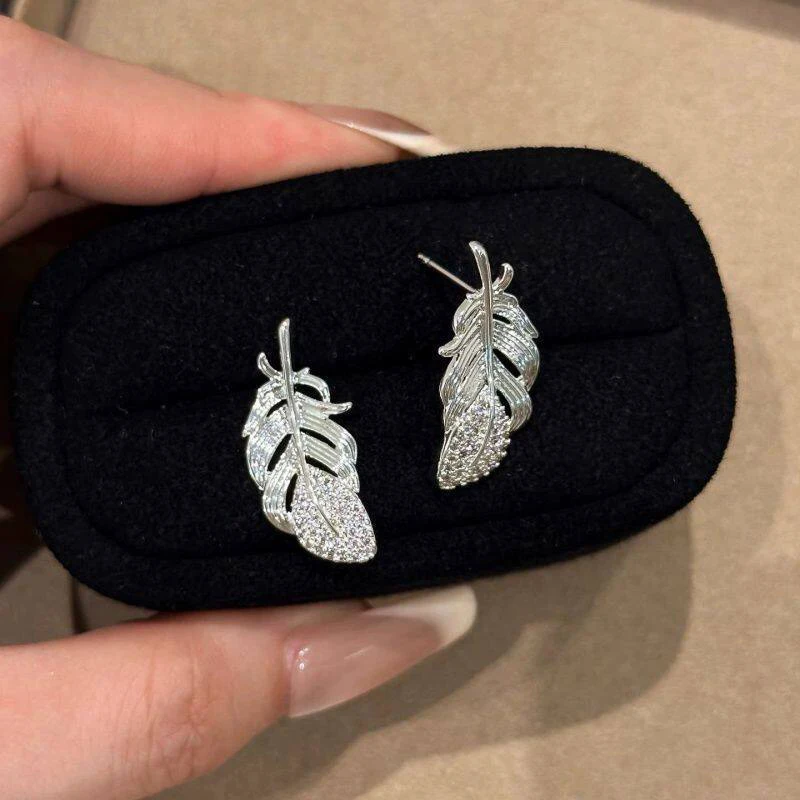 GANPUP Niedliche Funkelnde AAA Kubikzirkonia Herz-Ohrstecker für Damen, Modischer Neuer Ohrpiercing-Schmuck, Geschenk für Party und Alltag. – Detail 8