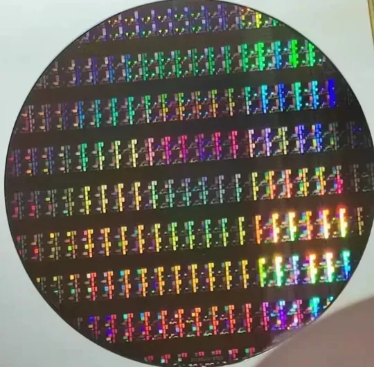 NONE 12 Zoll CPU Wafer Silizium Wissenschaft Technologie Pendel Stück Geburtstags geschenk Foto ätzsc haltung Chip Halbleiter Silizium Wafer 3