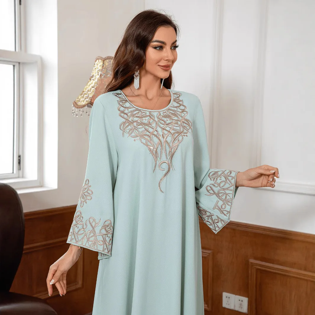 Abito musulmano transfrontaliero del Medio Oriente veste semplice abito abaya arabo abaya cw63760