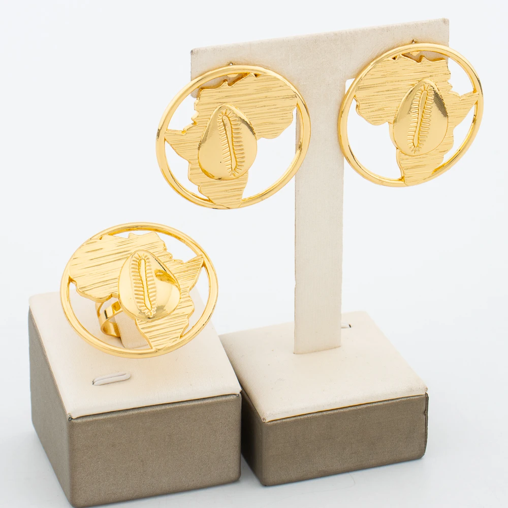 

Fashion Earrings and Ring Jewelry Set for Women Gold Color Clip Earrings Finger Ring Engagement Party jewellery woman Accessorie