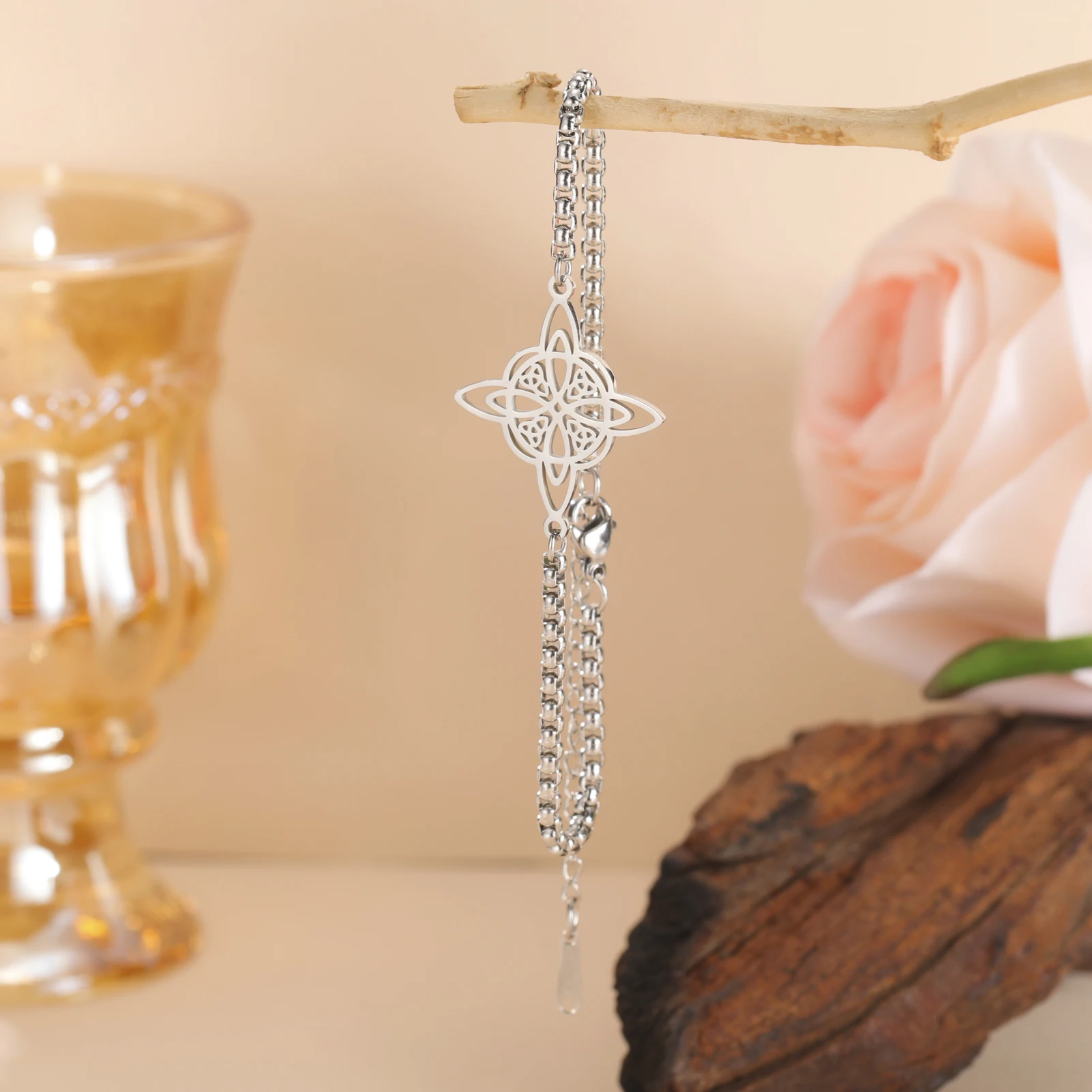 Kkjoy Hexenknoten Keltischer Vierzackiger Stern Fußkettchen Edelstahl Fußschmuck Sommer Strand Amulett Geschenk für Frauen Mädchen – Detail 10