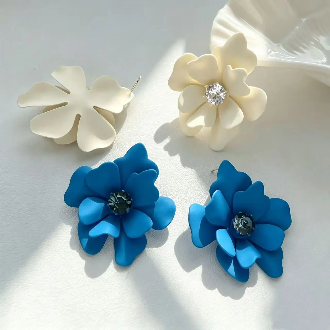 Vintage Matte Double Layer Flower Stud Earrings Women's Klein Blue Diamond Big Flower Earrings French Gentle Vacation Wind Earri