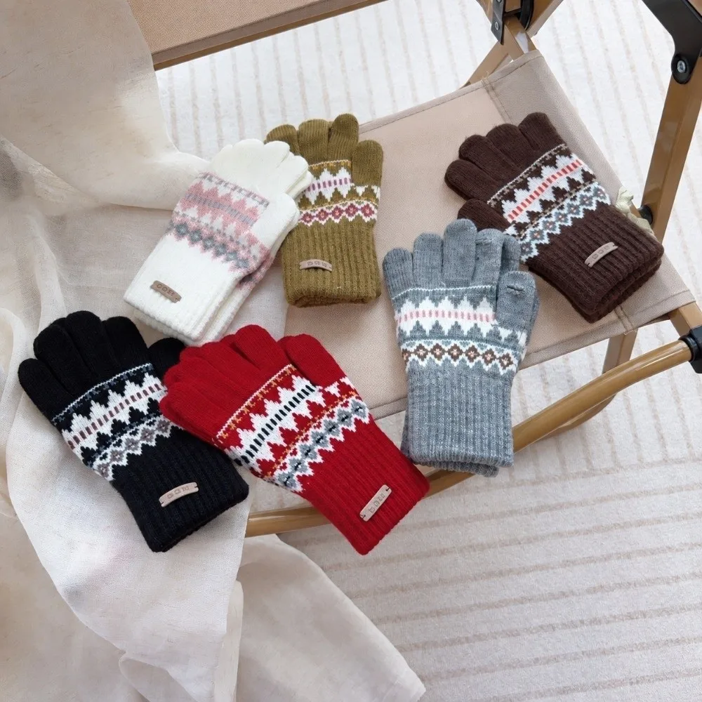 New Jacquard Knitted Gloves Touchscreen Warm Touchscreen Gloves Five Finger Mittens Girls