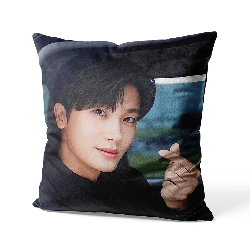 Aertemisi 18'' x 18'' Park Hyung Sik Throw Pillow Cushion Covers Cases Pillowcases 45cm x 45cm