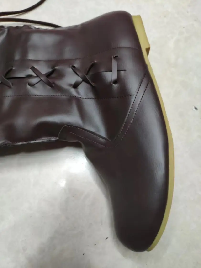 Mittelalterliche Renaissance-Lederstiefel für Männer und Frauen, Halbhohe Haddock-Schuhe, Piratenkostüm, Retro-Stiefel mit klobigem Absatz, lange Schneestiefel – Detail 5