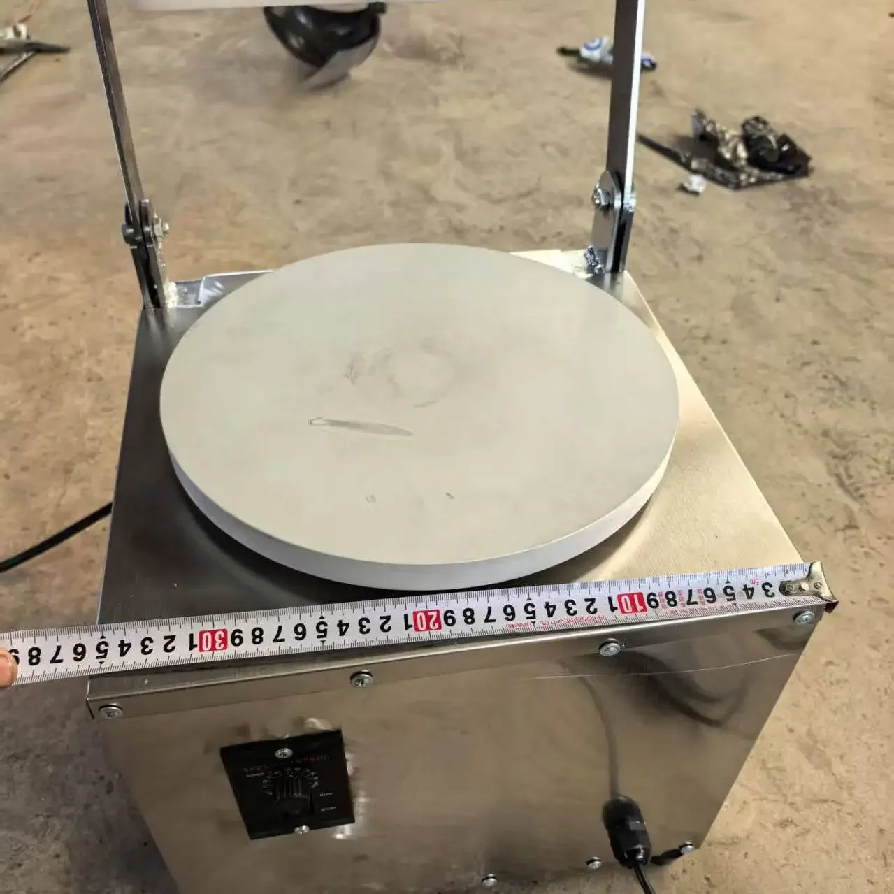 New Automatic Cake Rolling Machine Commercial Imitation Handmade Biscuit Pie Rolling Thin New Cake Round Intelligent Regulation