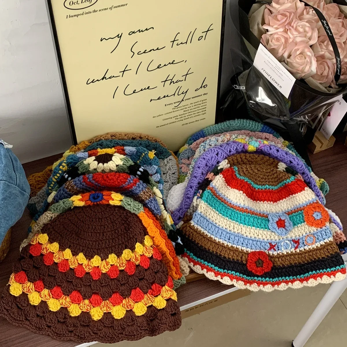 Reine handgemachte niedliche koreanische Frühling Herbst Frauen Wolle Eimer Hut Regenbogen vielseitige einfache Blume gestrickt Eimer Hut