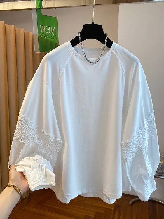 

Beautiful Lace Splicing Long Sleeve Women's T-shirt Loose Base Shirt Trendy White Cotton Original Design round Neck Top