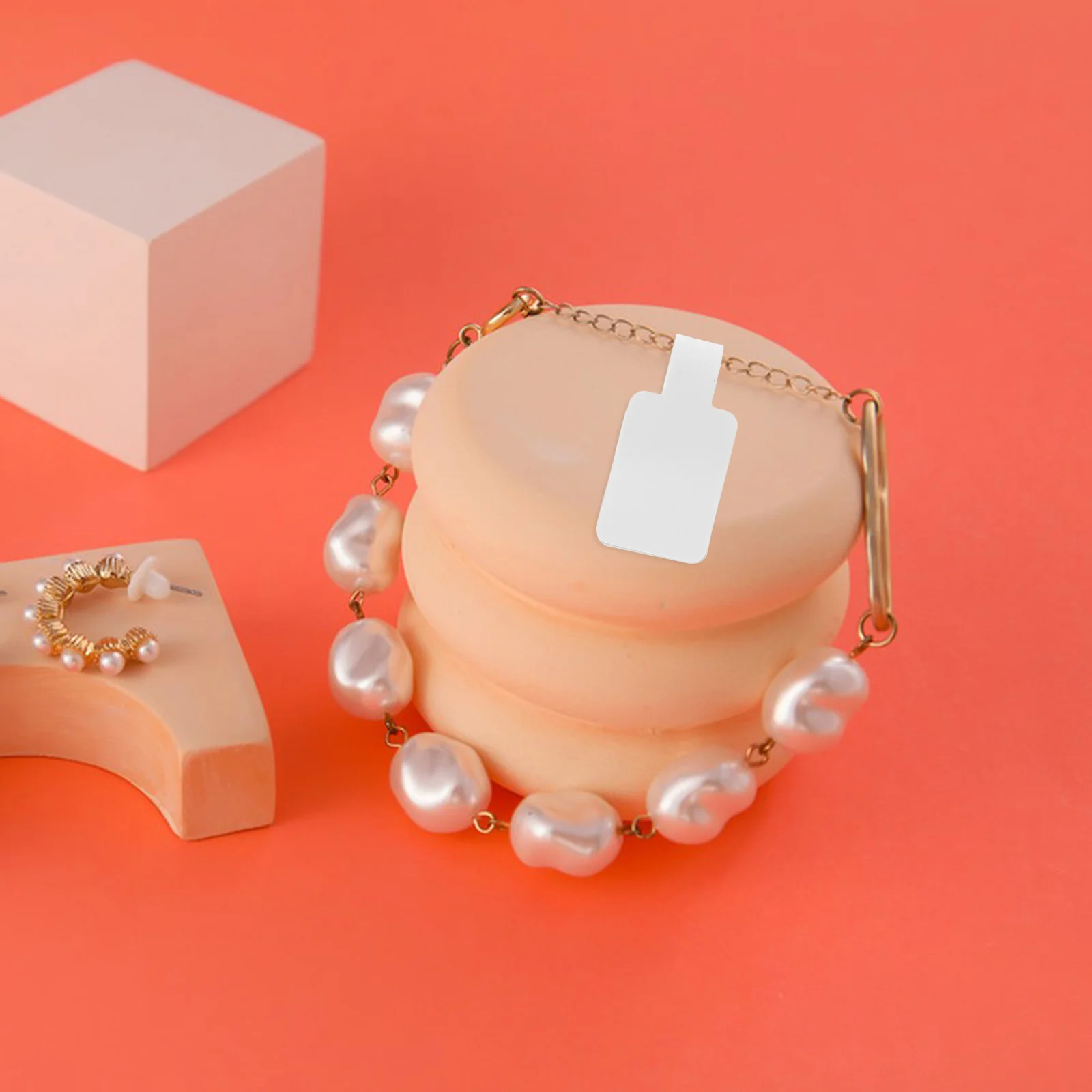 

100Pcs Blank Paper Jewelry Price Tags Stickers Self Adhesive for Ring Necklace Bracelet Multipurpose Handwriting Price Labels