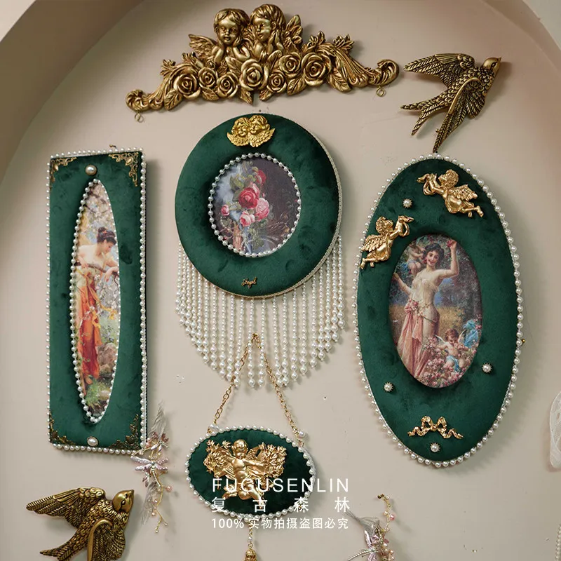 French Dark Green Velvet Photo Wall Frame Wall Hanging Atmospheric Decorations for Cafés