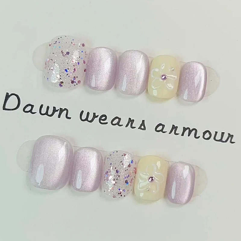 

10PCS Short Square Press on Nails Sweet Purple Cat Eye Aurora Glossy Handmade Ins Style False Nails Artificial Wearable Manicure