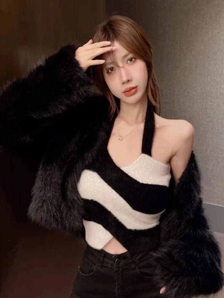 Colete Feminino Estiloso de Tricô com Listras, Top Cropped Tomara que Caia, Cintura Marcada, Nova Coleção de Verão, Marca Kin...