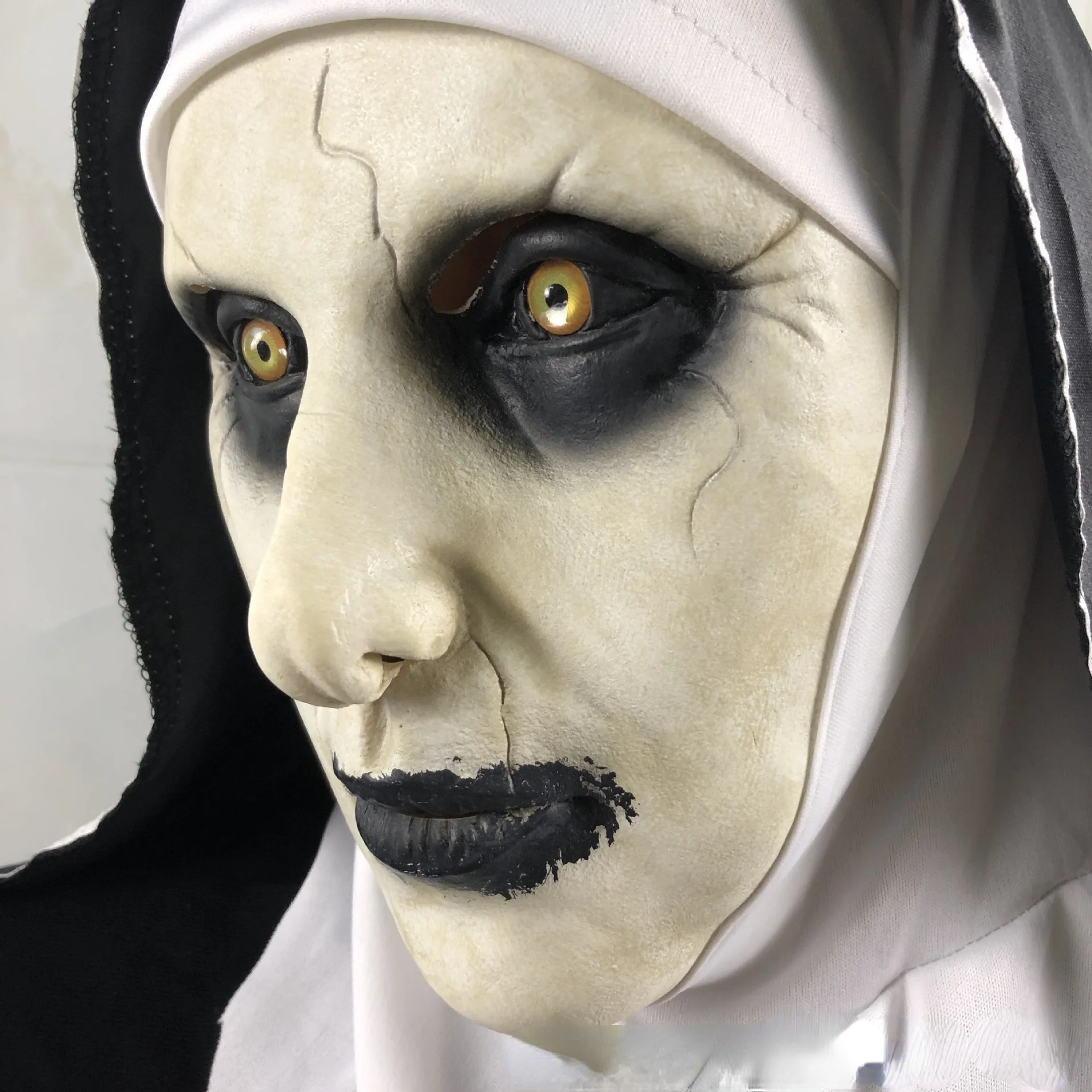 

Halloween Horror Movie Call of Souls 2 Nun Mask Thriller Nun Luminous Headgear