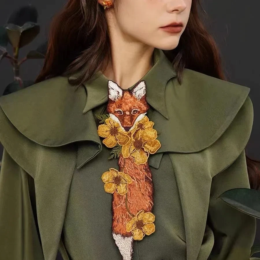 High Quality Women Vintage Luxury Embroidery Fox Ties For Shirts Blouses Streetwear Cute Cartoon Ties For Blusas Feminina NZ15