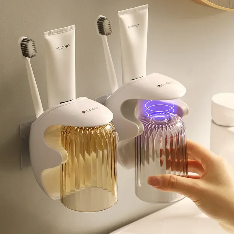 2024 New Simple Magnetic Suction Mouthwash Cup Wall Mounted Household Wash Cup Set, Dental Cup Holder, Toothbrush Storage Box