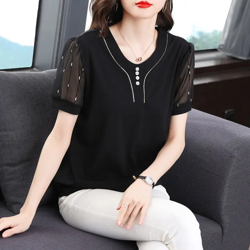 

Summer New Korean Thin Elegant Simple V-neck Short Sleeved T-shirt Women Patchwork Pullover Bright Silk Button Fashion Loose Top