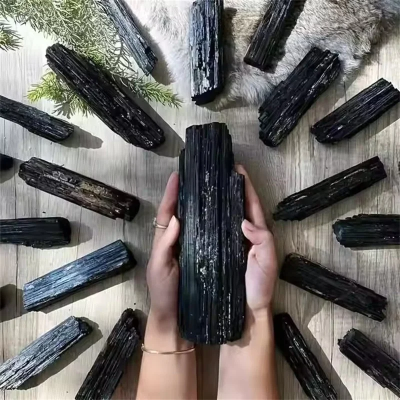 Großer Turmalin-Mineral-natürlicher rauer schwarzer Turmalin-Rohstein zur Dekoration, 1 Stück