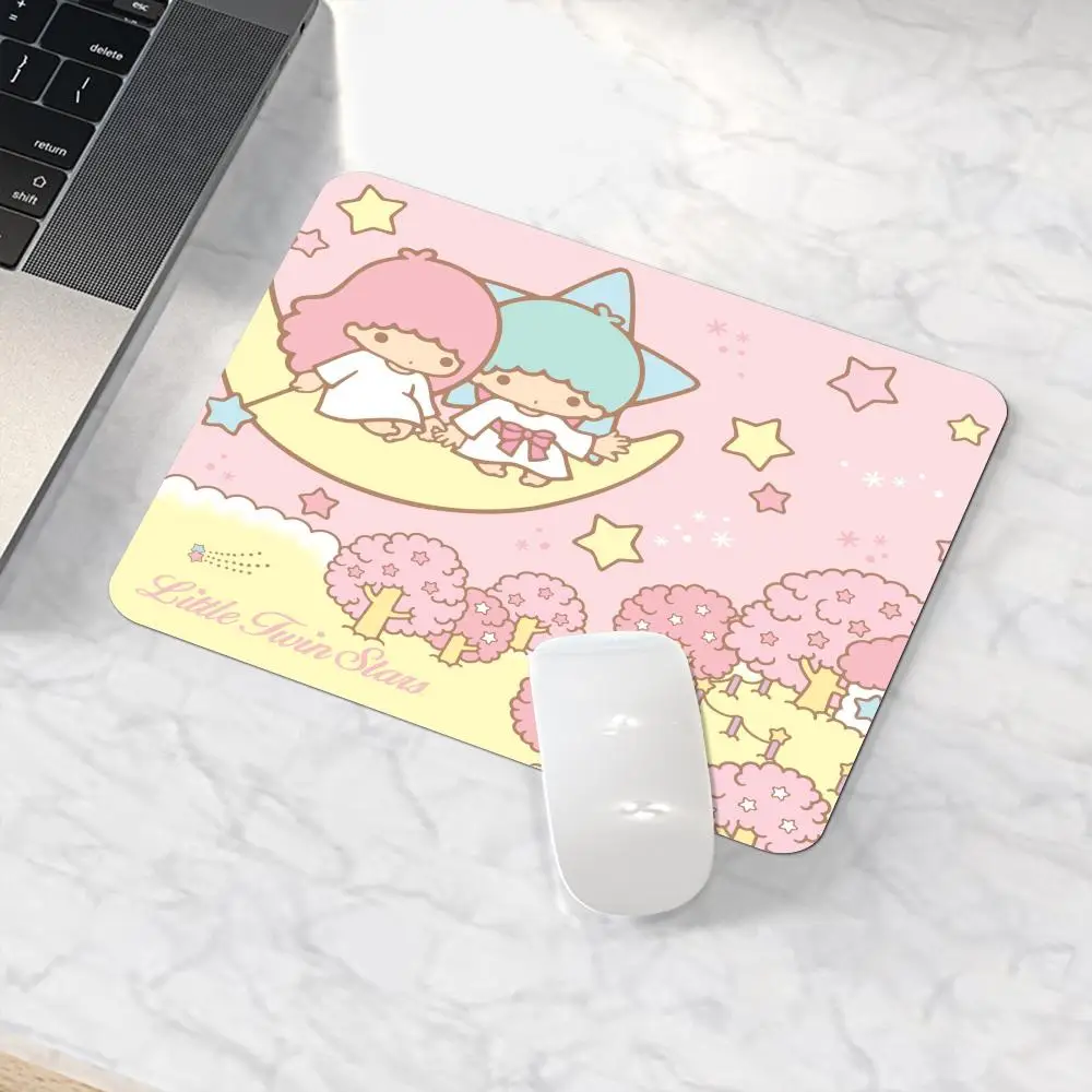 Sanrio Little Twin Stars Gaming Mouse Pad XS Small Mousepad For PC Gamer Desktop Decoration Office Mouse Mat Deskmat Rug