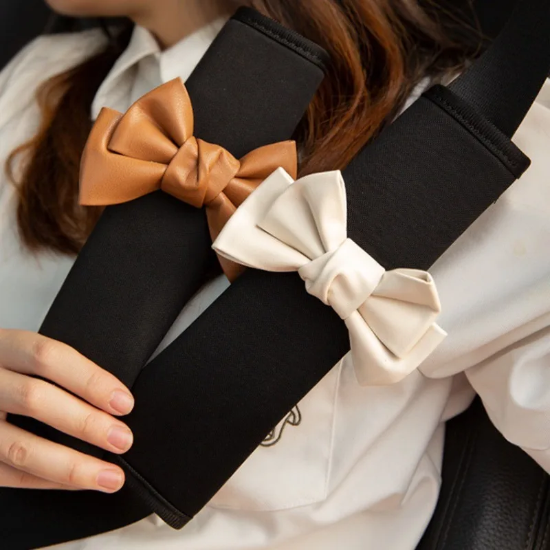 

Чехол на ремень с галстуком-бабочкой, женский автомобильный чехол на плечо, регулируемый чехол из искусственной кожи для автомобильного ремня безопасности, детский ремень безопасности, аксессуары