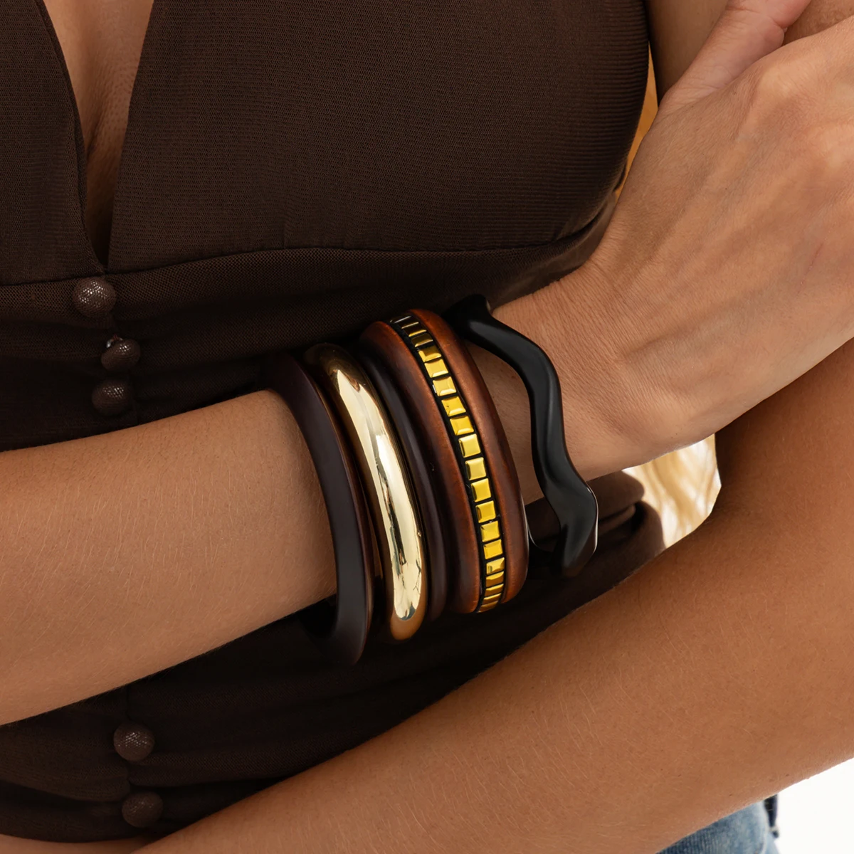 Ingemark 5-teiliges Set Vintage Acryl-Holz Runde Armreifen für Frauen Ethnische Mehrlagige Stapelbare Breite Armbänder Party-Schmuck – Detail 2
