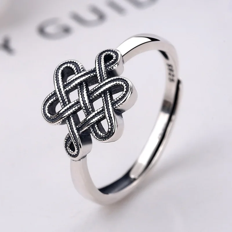 Stylish Unique Distressed Chinese Knot Ring, High‑End Versatile Retro‑Vibe Metal Finger Accessory